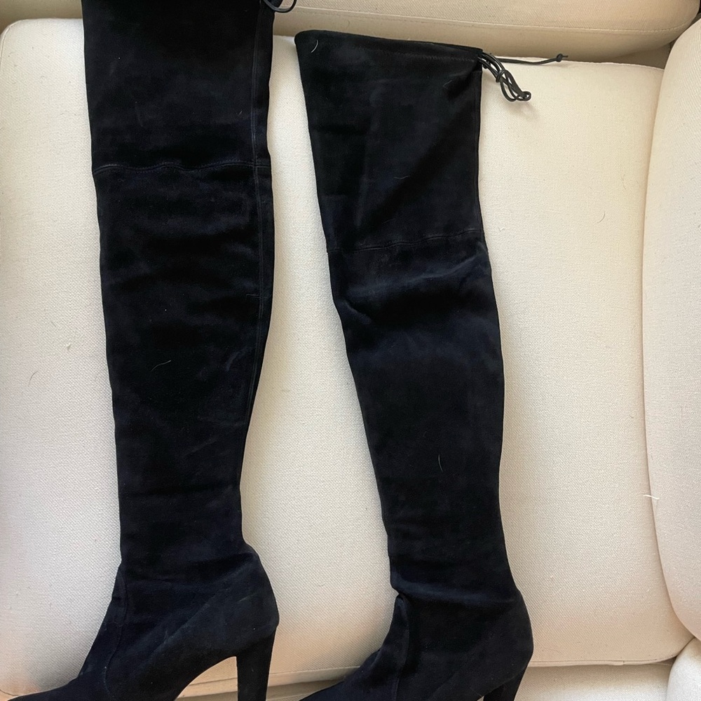 Stuart Weitzman Purple Shoe Box with Label